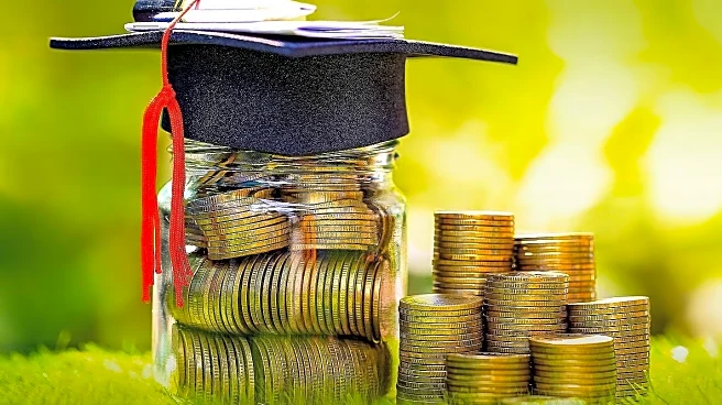 Finance Professor Advises Colorado College Students on Money-Saving Strategies