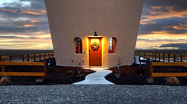 Skaftafell Visitor Centre Attracts 140,000 Visitors in 2025, Boosting Icelandic Tourism