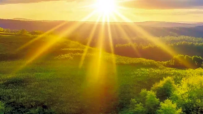 CBS News New York Forecasts Pleasant Weather Before Rain