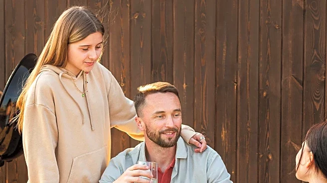 Family Dynamics Shift as Mother-in-Law Seeks to Introduce New Partner During Thanksgiving