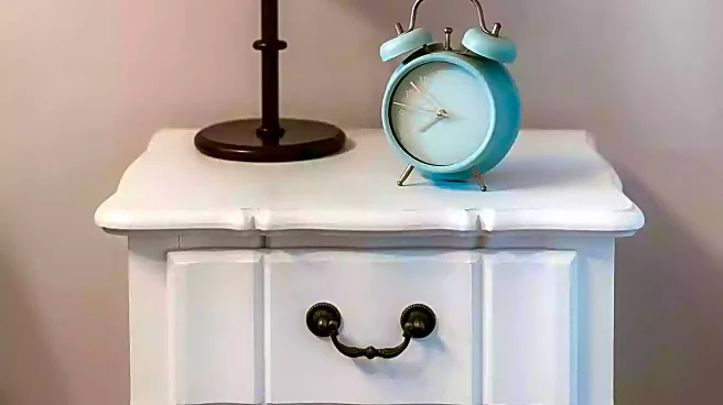 Reddit User Transforms $360 Table from Facebook Marketplace, Gains Online Acclaim