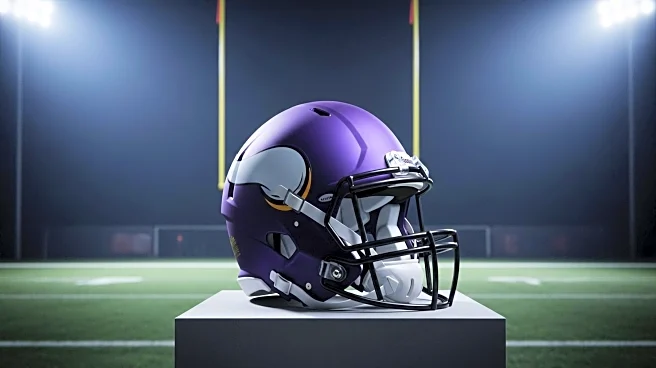 Carson Wentz Suffers Shoulder Injury, Returns to Play for Vikings