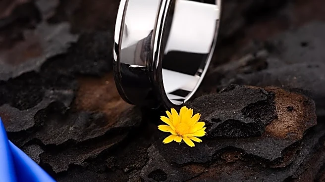 Mother Seeks Help to Recover Ring with Daughter's Ashes