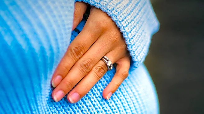 OB-GYN Warns Against Flying Late in Pregnancy Due to Health Risks