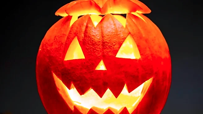 Pinecrest Village Hosts Tavern Games and Lantern Walks for Halloween Night