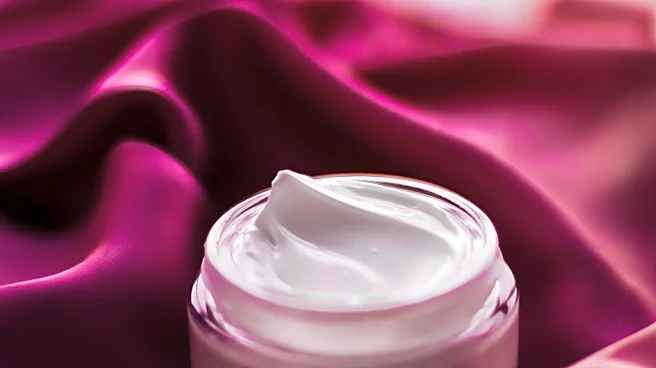 Silk Pillowcases Offer Beauty Benefits for Hair and Skin Health