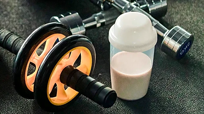 Experts Debunk Protein Timing Myth, Emphasize Total Daily Intake for Muscle Growth