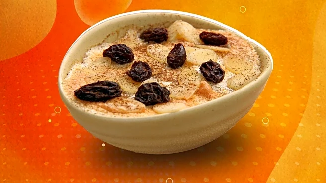 EatingWell Highlights Cinnamon-Raisin Baked Oats for Cozy Breakfasts
