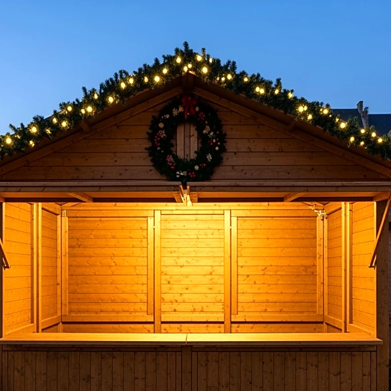 Christkindlmarket Capacity Limits Spark Economic Concerns in Chicago