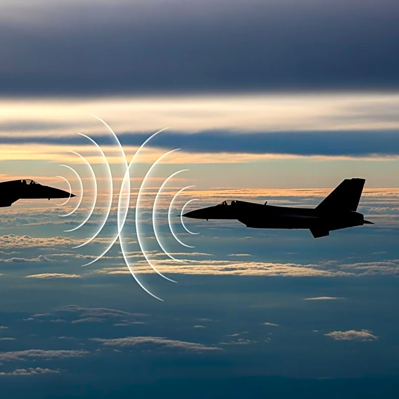 Chinese Fighter Jets Lock Radars on Japanese Aircraft, Escalating Tensions