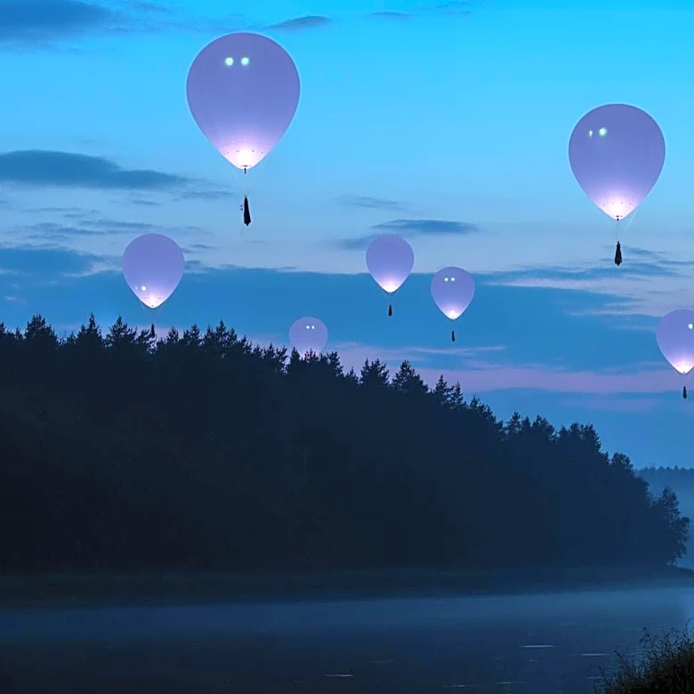 Lithuania Declares National Emergency Over Smugglers' Balloons from Belarus