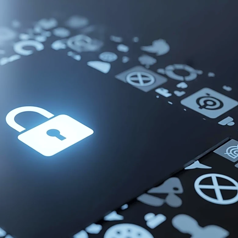 Australian Prime Minister Defends Social Media Ban Amid Teen Resistance