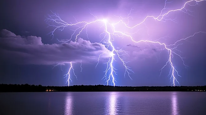 Photographer Captures Rare Lightning Phenomena Over Italy