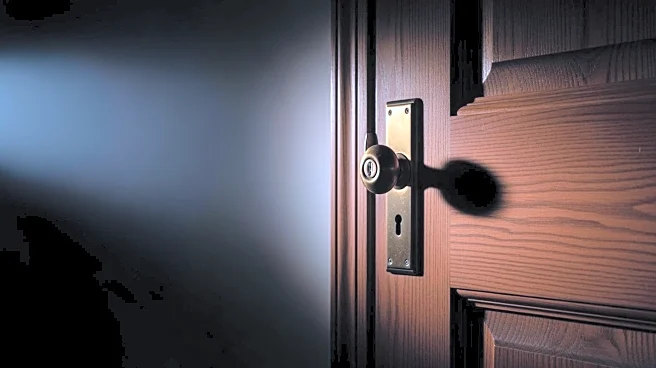 ICE Memo Allegedly Allows Home Entry Without Judicial Warrant, Raising Legal Concerns