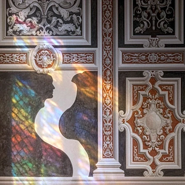 Controversy Over Italian Prime Minister's Image in Rome Basilica Fresco