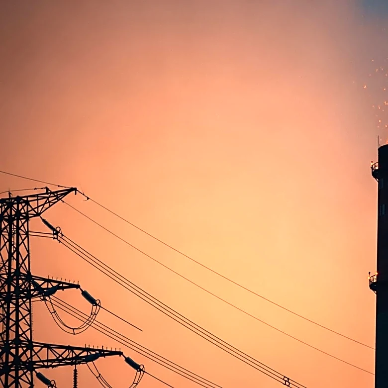 Tennessee Valley Authority Reverses Decision to Close Coal-Fired Plants Amid Rising Power Demand