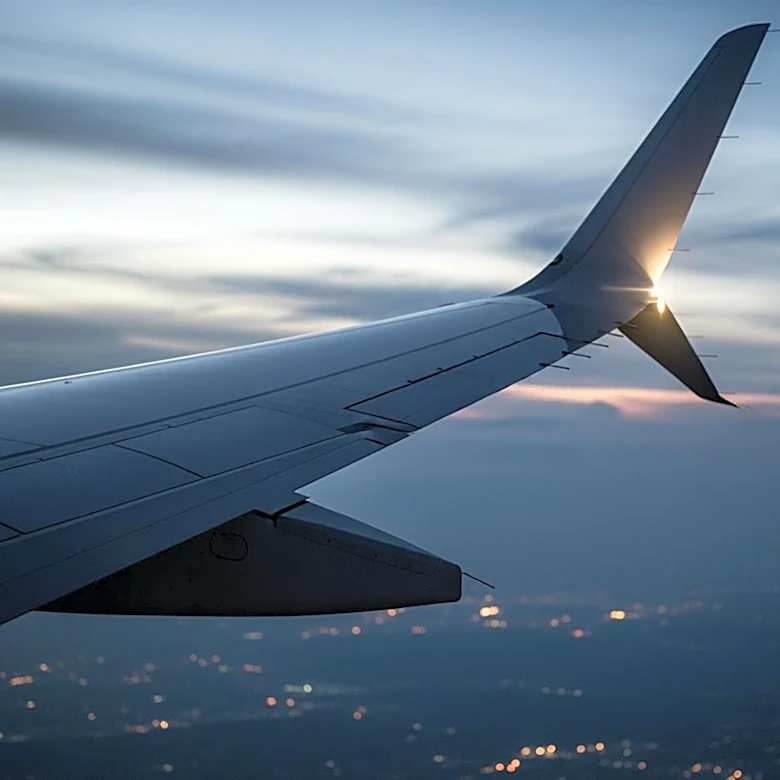 Passenger Charged for Bomb Threat on Chicago-Bound Flight Diverted to Detroit