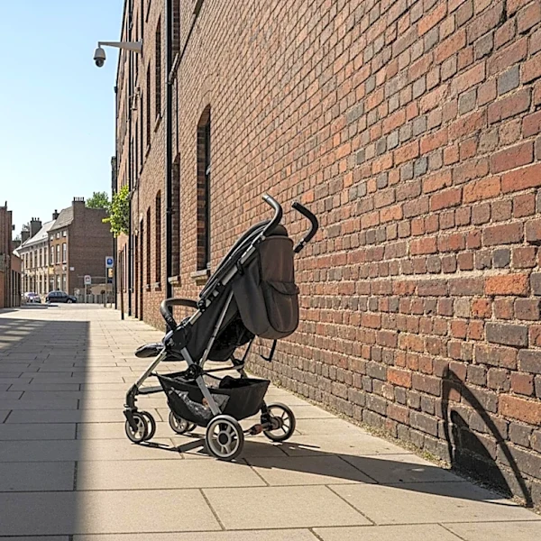 Brooklyn Baby Shot in Broad Daylight, Surveillance Video Captures Aftermath