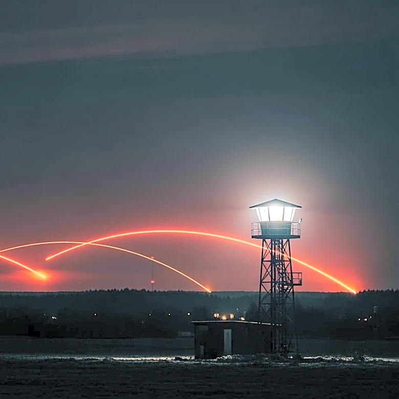 Sirens Sound in Northern Israel Amid Rocket Launches from Iran