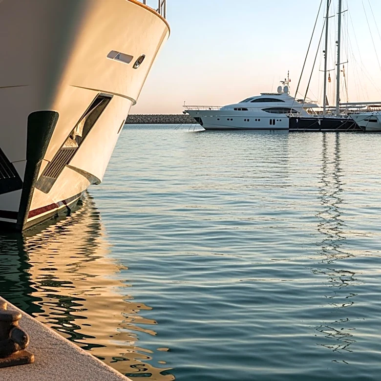 Ukraine Prepares to Sell Yacht of Sanctioned Politician Amid Legal Challenges