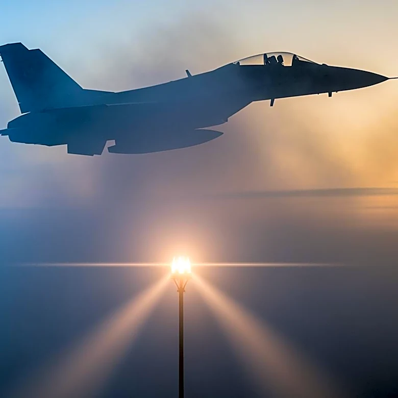 U.S. Service Member Rescued After F-15E Jet Downed in Iran, President Trump Confirms