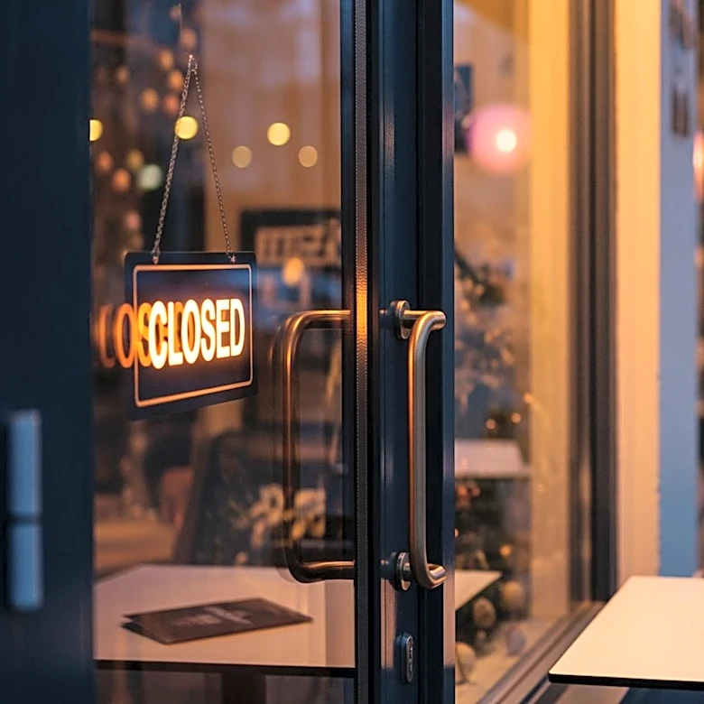 Houston Stores and Restaurants Adjust Hours for Easter 2026