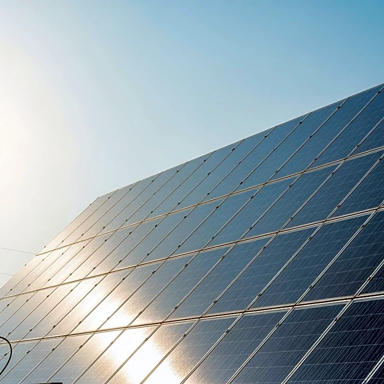 CVF Bloc Surpasses U.S. in Solar Adoption Amid Electrotech Transition