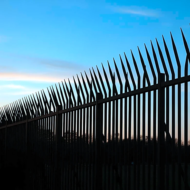 Fence Blocking Statue of Liberty Views Sparks Controversy Among Visitors and Lawmakers