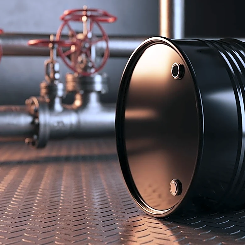 Expert Predicts Higher Oil Prices Amid Ongoing Supply Chain Disruptions