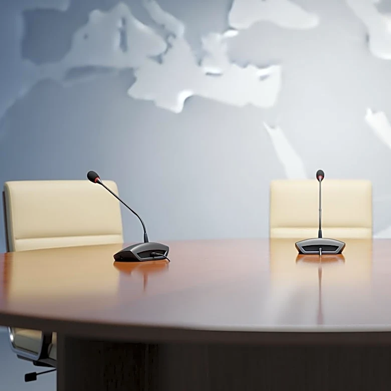 Emmanuel Macron Urges Inclusion of Lebanon in US-Iran Ceasefire Amid Israeli Strikes