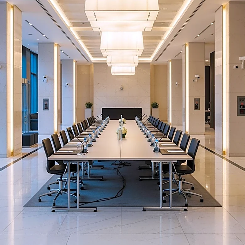 Serena Hotel in Pakistan Hosts US-Iran Peace Talks Amid Heightened Security