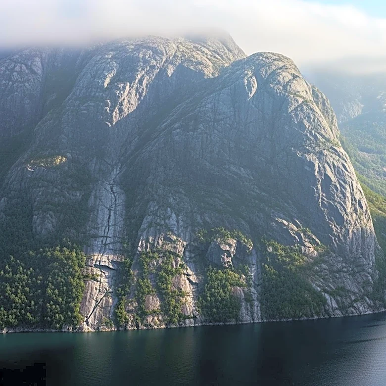 Cruise Lines Reroute from Tracy Arm Fjord Due to Landslide Risks
