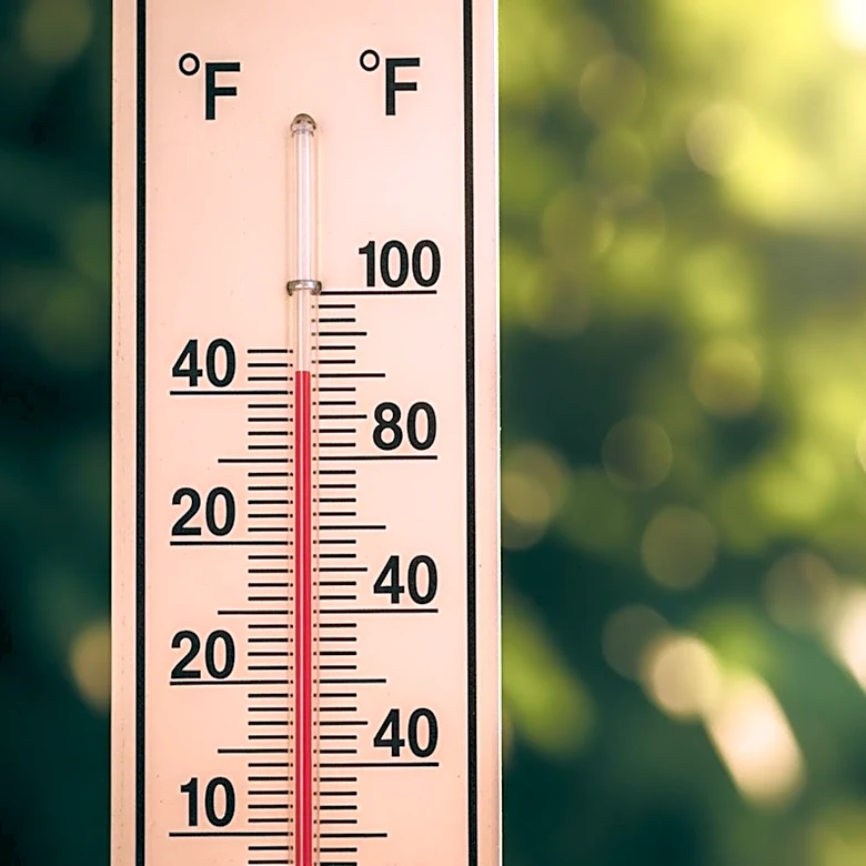 Massachusetts Faces Unseasonable Heatwave with Temperatures Reaching 80 Degrees