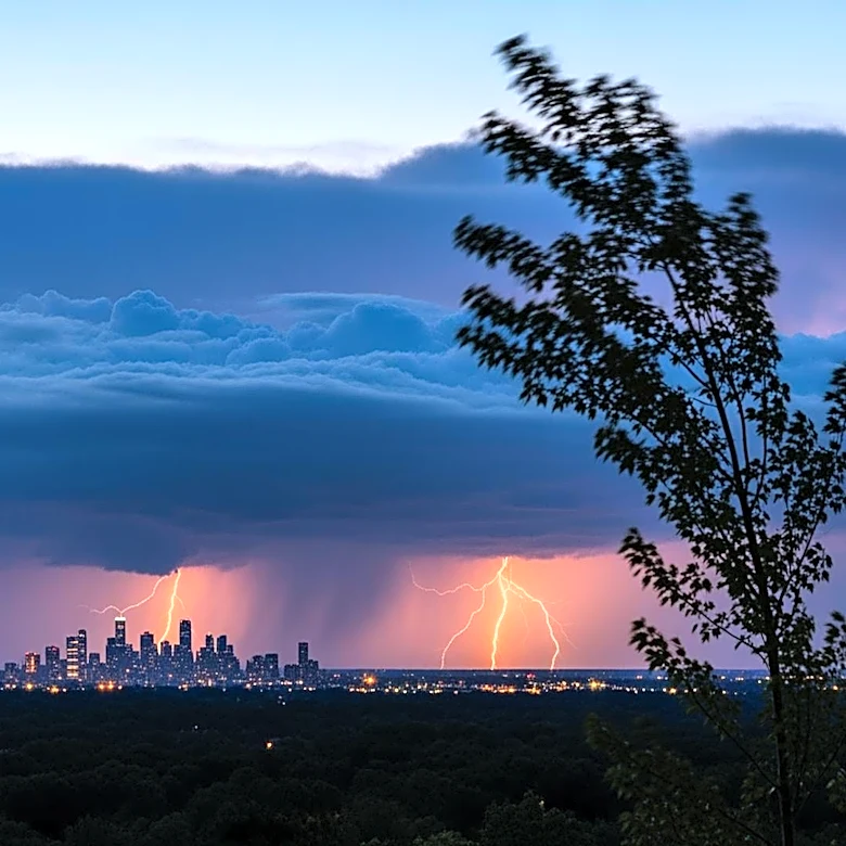 Pittsburgh Faces Evening Storms with Potential Severe Weather