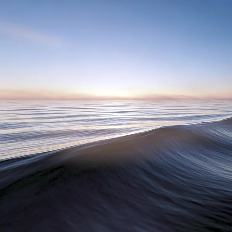 MIT Scientists Develop Model Predicting Large Waves on Titan from Gentle Winds