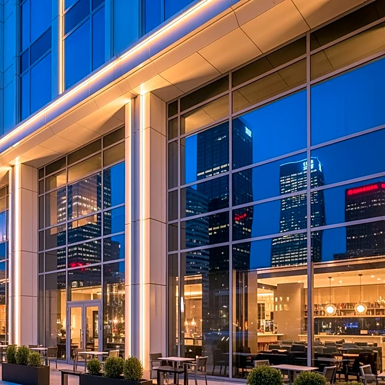 The Neighborhood Hotel Lincoln Park: High Ratings Highlight Unique Urban Experience