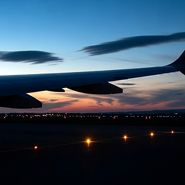 Israeli Citizen Dies After Collapsing on Flight from Moldova to Israel, Emergency Landing in Turkey