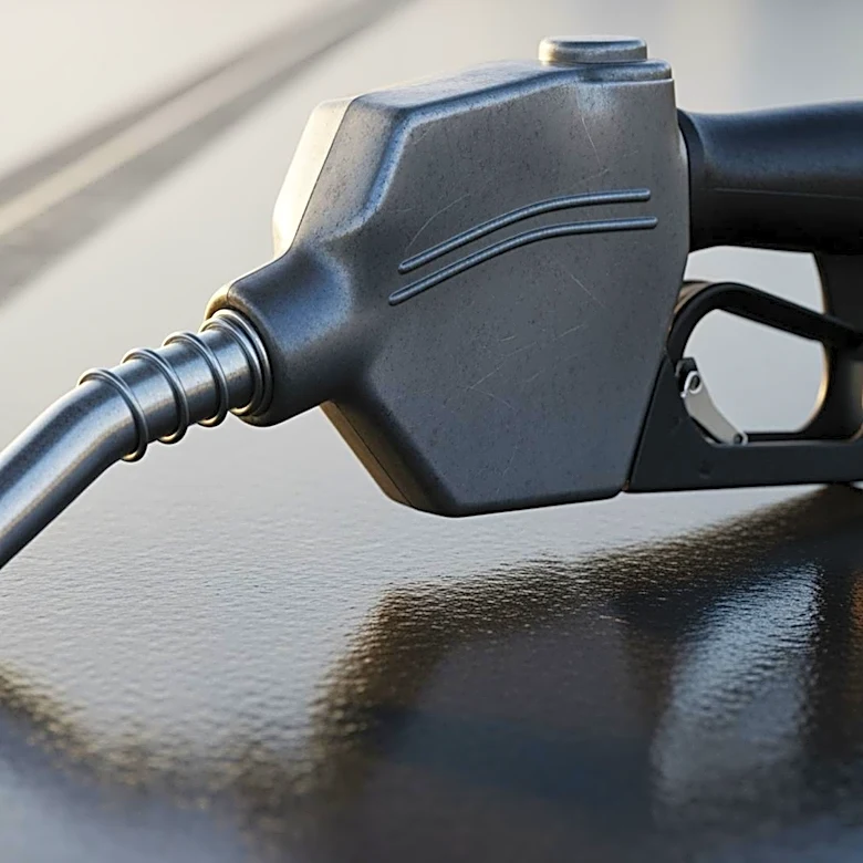 Michigan Sees 15-Cent Drop in Gas Prices Amid National Fuel Cost Concerns