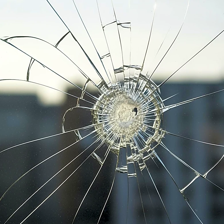 IDF Searches for Assailant After 4-Year-Old Injured in West Bank Stone-Throwing Incident