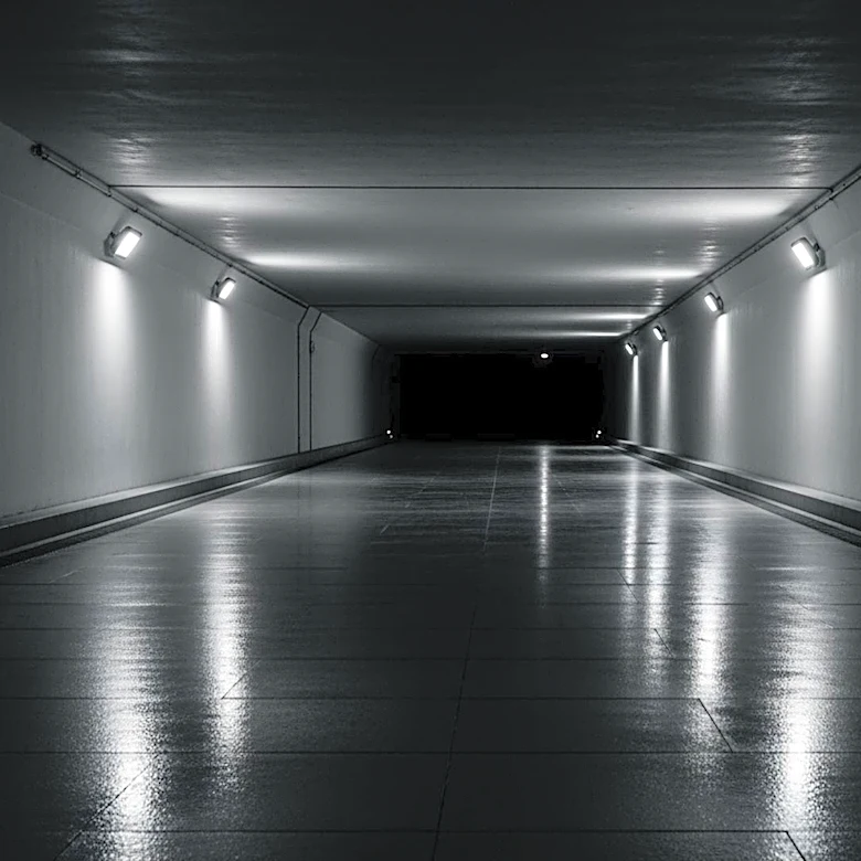 9th Street Tunnel Reopens After Metrobus Fire in Washington, D.C.