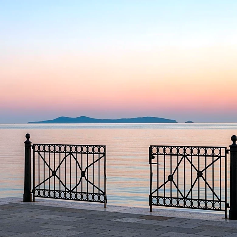 Statue of Liberty Views Restored as Feds Remove Part of Battery Park Fence