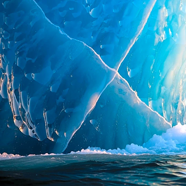 Rising Ocean Heat Threatens Antarctic Ice Shelves, Potentially Accelerating Global Climate Effects