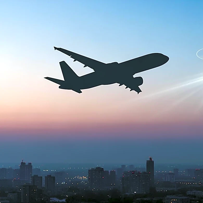 FAA Investigates United Airlines Drone Strike Report Over San Diego
