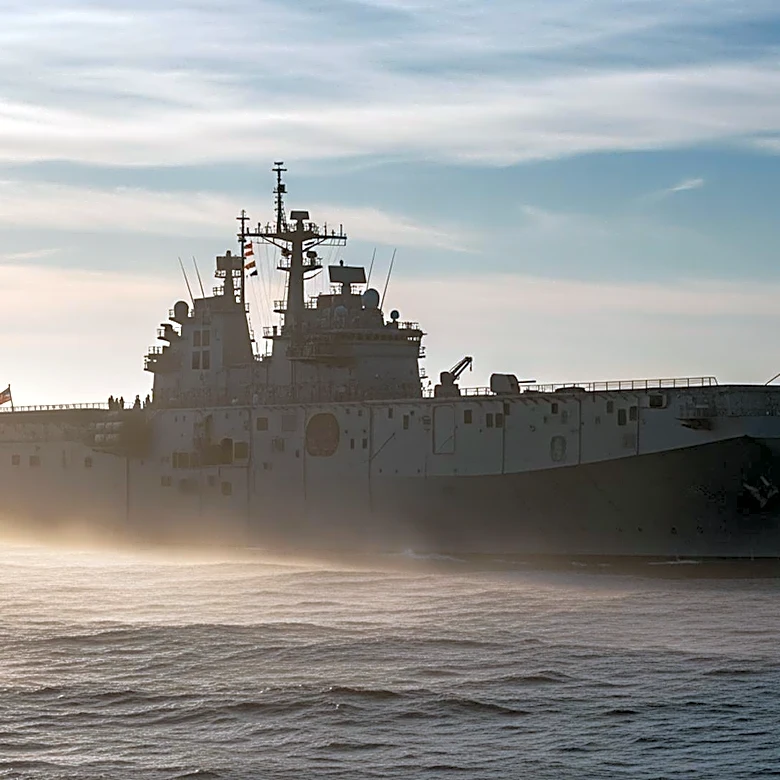 Marine Commandant Highlights Demand for Amphibious Ready Groups Amid Fleet Challenges