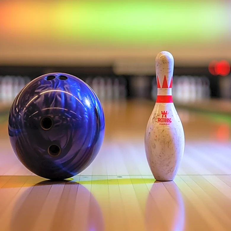 Northern Lights Recreation Hosts 'Strike Out Hunger' Fundraiser to Support Manna Food Project