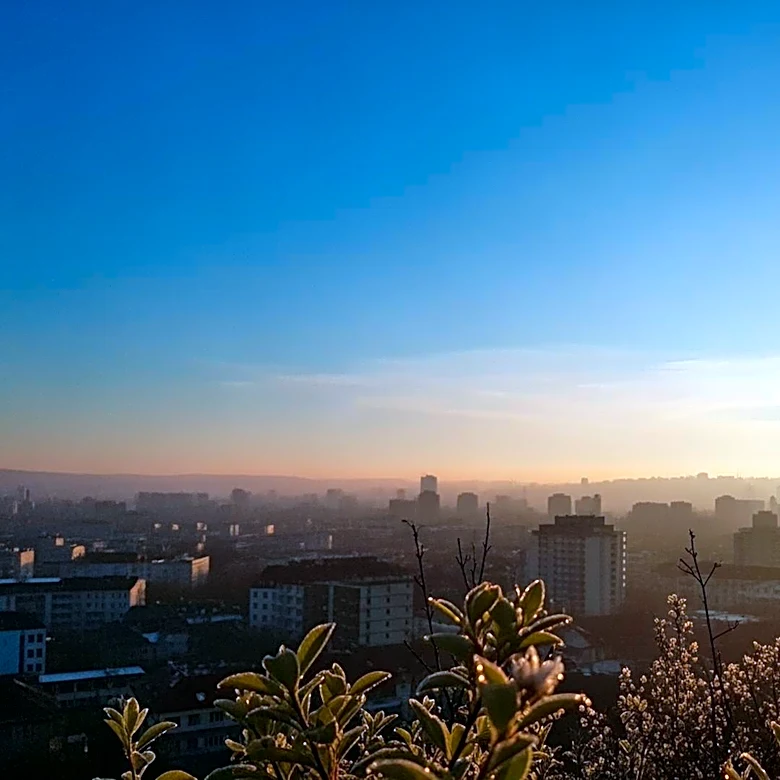 Philadelphia Weather Forecast: Clear Skies and Warmer Temperatures Ahead