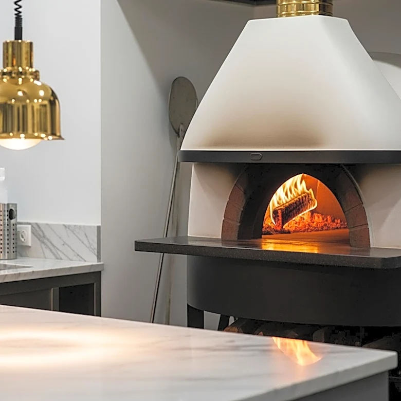 Remo Ruffini's Investment Brings Neapolitan Pizzeria to Rome's St. Regis