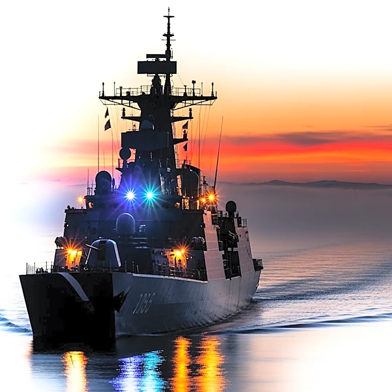 U.S. Military Intercepts Iranian Attacks on Navy Ships in Strait of Hormuz