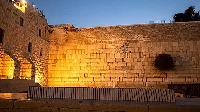Joint Bar Mitzvah at Western Wall Celebrates 125 Orphaned Boys