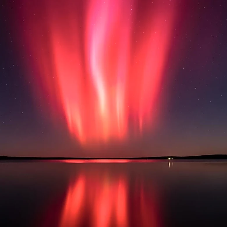 Japanese Researchers Discover Unusually High Red Auroras
